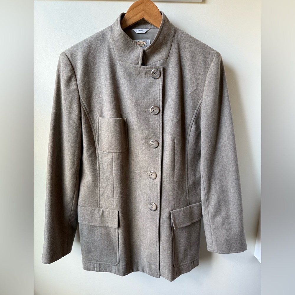 TALBOTS Vintage Wool Blend Blazer Jacket Asymmetrical Neutral Office Career 8